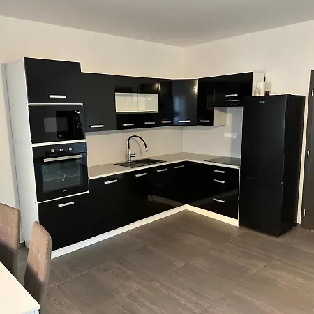 73m2 Klid Priroda Parking Free Appartement *